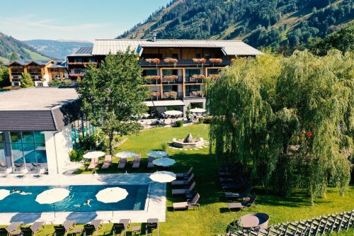 hotel rauris sommer aussen