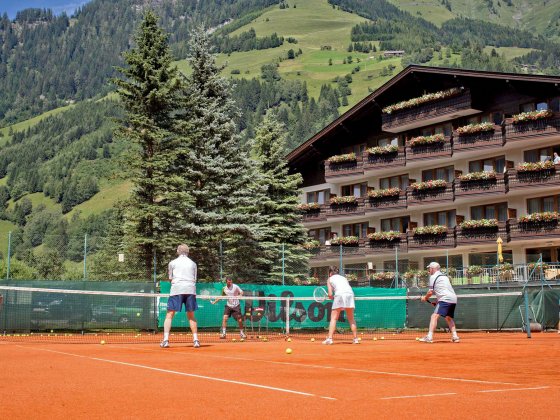 rauris tennishotel salzburger land gruppen trainer