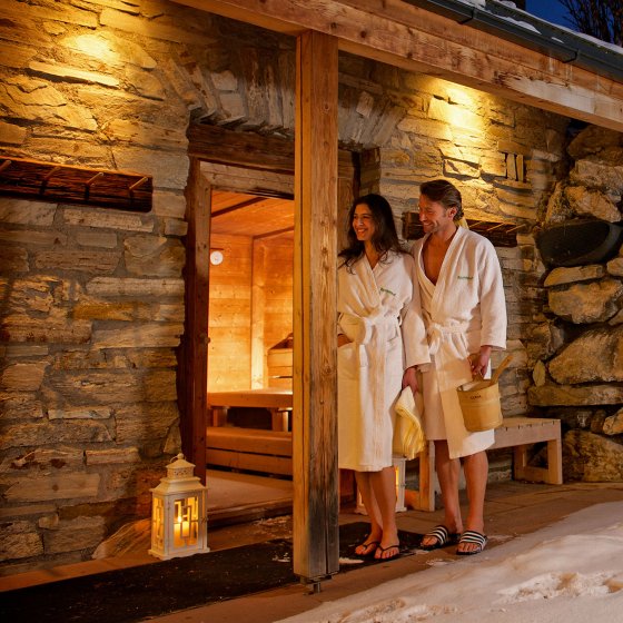 rauris wellnesshotel salzburger land sauna aussen 1